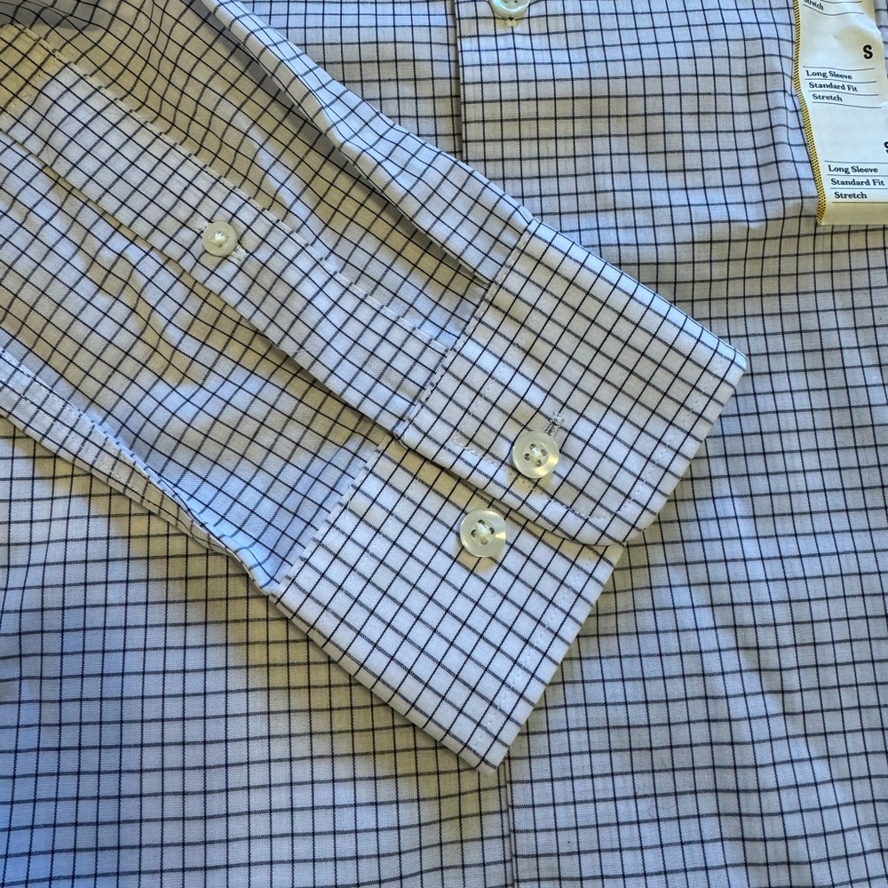 NWT Men’s Goodfellow & Co Standard Fit Button Down | Small | White & Navy Plaid - Picture 7 of 8